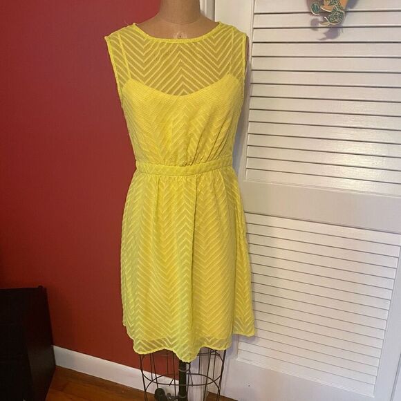 J CREW | bright yellow fit & flare sleeveless dress 0 - Picture 1 of 6